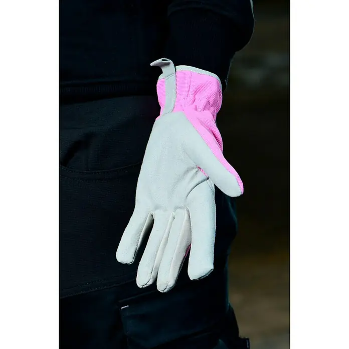 Guide Arbeitshandschuhe 5534 - 8, Rosa/Beige - Nahaufnahme eines rosafarbenen und grauen Arbeitshandschuhs aus Leder mit einer Schlaufe zum Aufhängen.