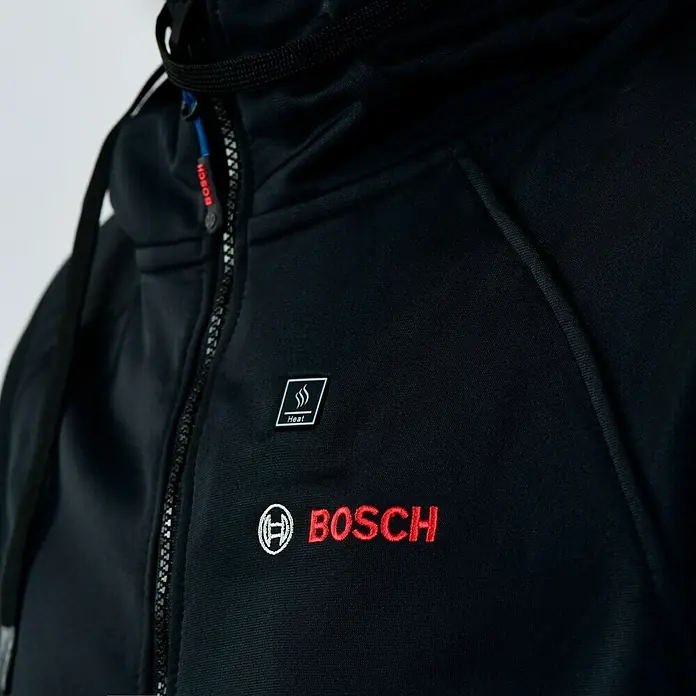 Bosch Professional Arbeitsjacke Hoodie GHH beheizbar - 2 -tlg., Akkuspannung: 12 V, XL - Schwarzer Bosch-Hoodie mit Reißverschluss, Logo und Heizfunktion für Komfort und Wärme.