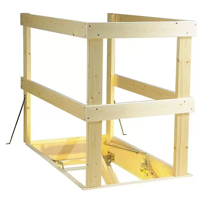Dolle Lukenschutzgeländer - Passend für: Dolle Bodentreppen Pur, Easy Loft, Easy Loft Pro, Kompakt, Isotrend, Mini bis 130 x 70 cm - Rahmenkonstruktion aus hellem Holz für eine Dachbodenluke, mit Scharnieren.