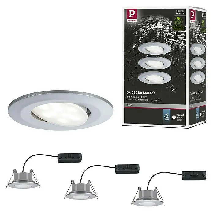 Paulmann Downlight LED empotrable Calla - 18 W, Cromo, IP65, 3 ud. - Imagen de un conjunto de 3 focos LED empotrables Paulmann en cromo mate, que emiten una luz blanca neutra a 4000K.