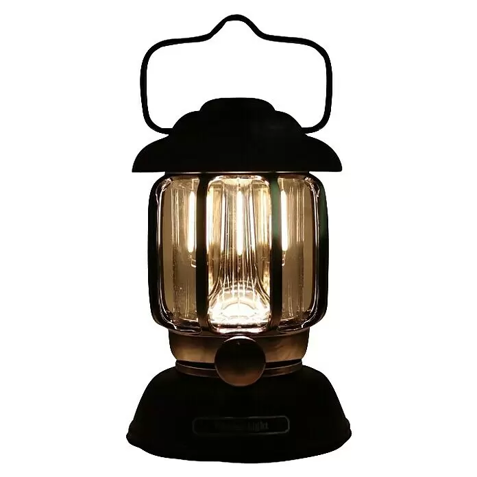 Außenlaterne Lucerna - 11,3 x 11,3 x 17,2 cm, Schwarz - Eine schwarze Metalllaterne im Vintage-Stil mit klarem Glas und warmweißem Licht. Mit Tragegriff und Drehknopf.