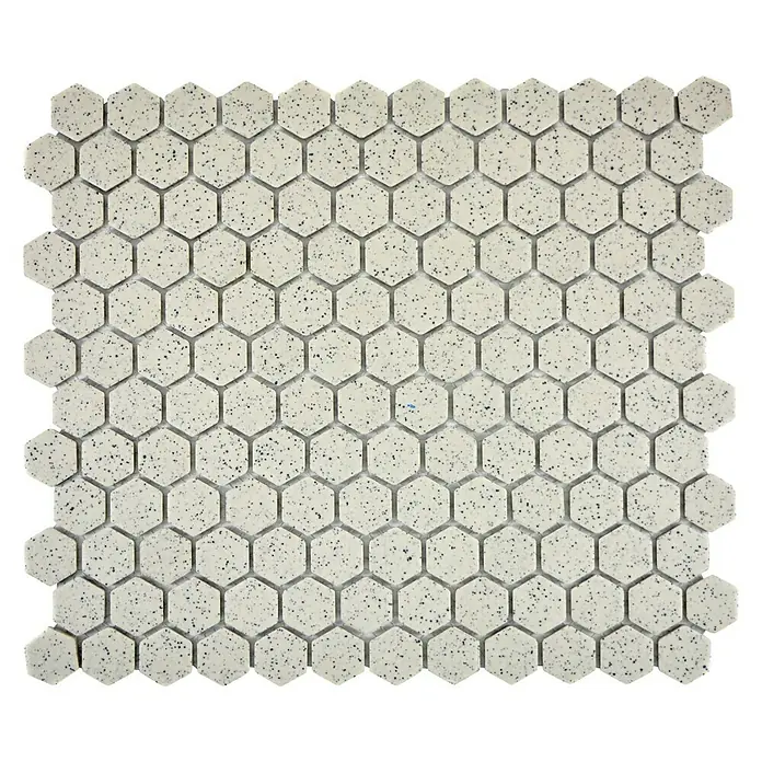 Mosaikfliese Hexagon Uni CU HX208S - 26 x 30 cm, Cremeweiß, Matt - Bild einer quadratischen Matte aus sechseckigen Mosaikfliesen in einem gesprenkelten Cremeton für stilvolle Wand- und Bodenbeläge.