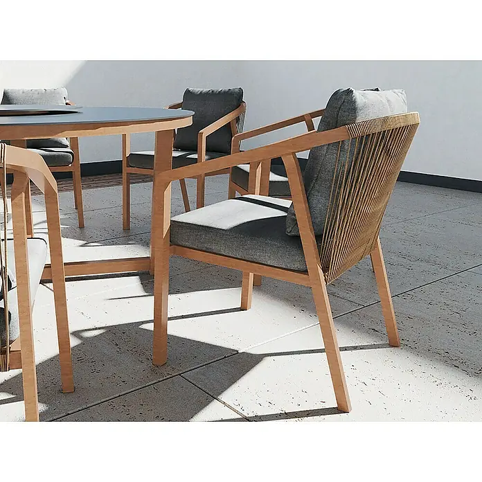 MWH Gartenmöbel-Set - 7 -tlg., Aluminium/Fairstone, Night-Grey/Braun - Detailaufnahme eines modernen Holzstuhls mit grauem Kissen und geflochtener Rückenlehne, Teil einer Terrassengarnitur.