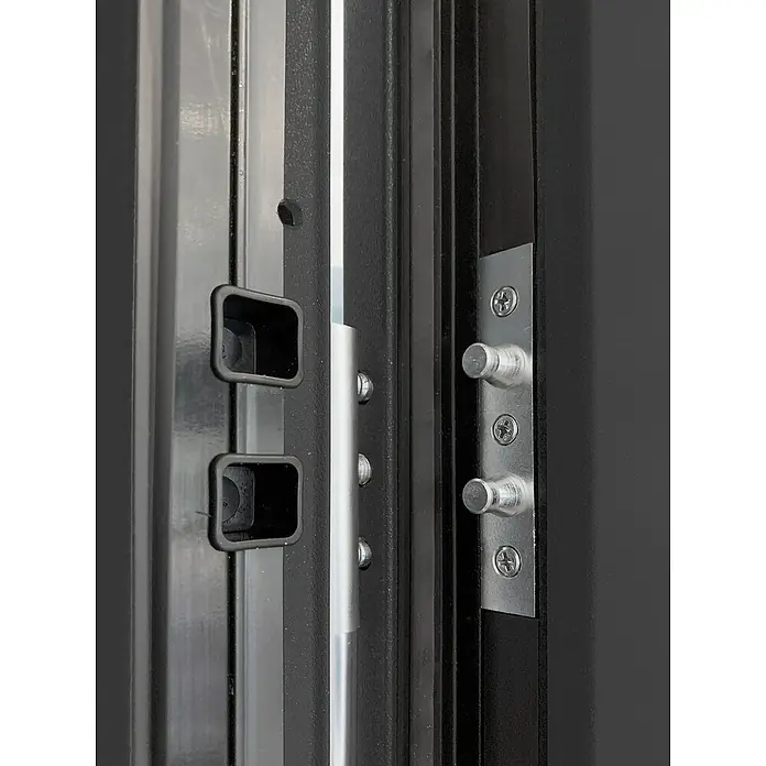 Splendoor Haustür Thermodoor PLUS SP70 RC2 - 110 x 210 cm, DIN Anschlag: Rechts, Anthrazitgrau Feinstruktur - Detailaufnahme eines Sicherheitstürschlosses mit mehreren Riegeln und verstärkten Beschlägen für erhöhten Einbruchschutz.