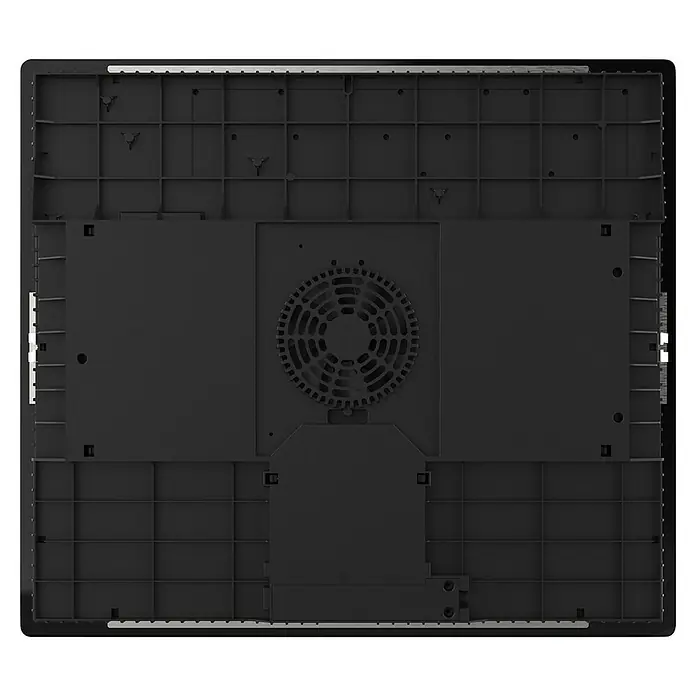 Apelson Set de horno y zona de cocción AMM 5001 X - Volumen horno: 73 l, Número de zonas de temperatura: 3 ud., Negro/Acero inoxidable - Vista inferior de una placa de inducción negra con un ventilador en el centro y disipadores de calor.