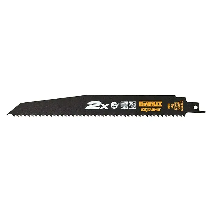 DeWalt Hoja de sierra de sable DT2307L-QZ - Madera gruesa, 5 pzs., Largo: 228 mm - La imagen muestra una hoja de sierra alternativa DEWALT DT2307L, apta para madera, clavos y paredes, que ofrece una larga vida útil.