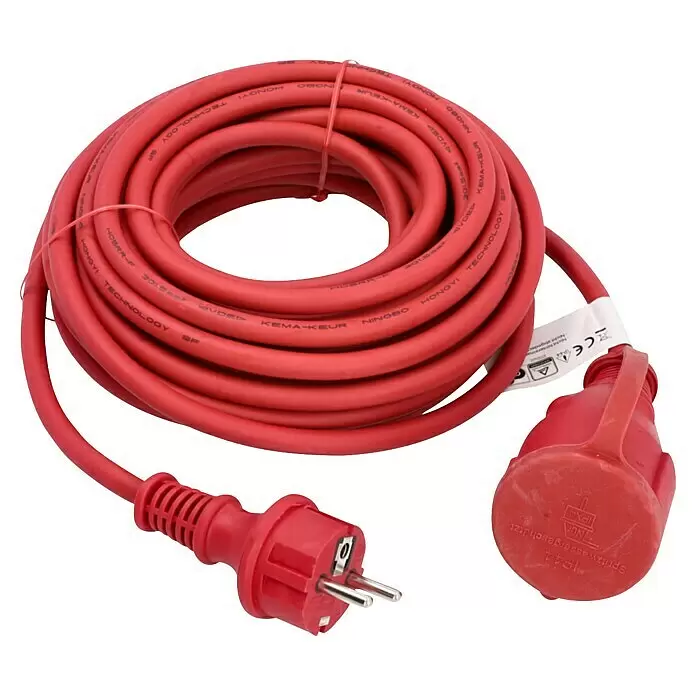 Voltomat Verlängerungskabel - 10 m, Rot, IP44, H05RR-F - Rotes, aufgerolltes Verlängerungskabel mit Stecker und spritzwassergeschützter Kupplung.