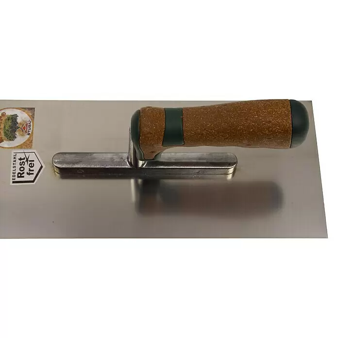 Stubai Glättkelle - Zahnung: Ungezahnt, 280 x 130 mm - Edelstahl-Putzglättekelle mit braunem, strukturiertem Griff und grünen Akzenten.