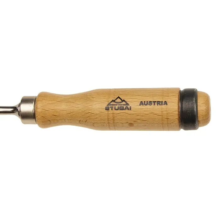 Stubai Hohlbeitel - Klingenbreite: 10 mm - Nahaufnahme des Holzgriffs eines Stecheisens der Marke Stubai Austria mit Metallelementen.