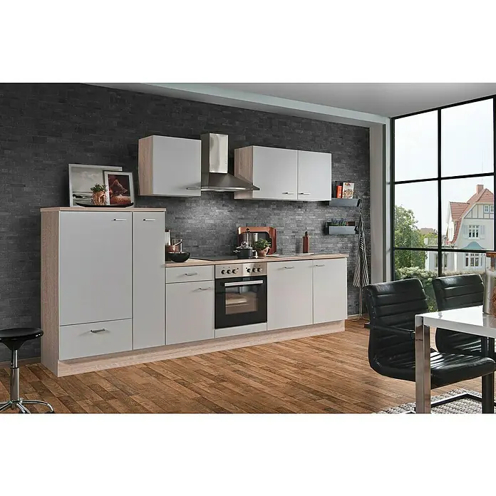 Menke Küchenzeile Classic - Breite: 300 cm, Weiss, Dekor Arbeitsplatte: Holzoptik, Mit Elektrogeräten, Mit Geschirrspüler - Einrichtung einer modernen Küche mit grauen Schränken, einem Herd und einem Essbereich mit schwarzen Stühlen und einem weißen Tisch.