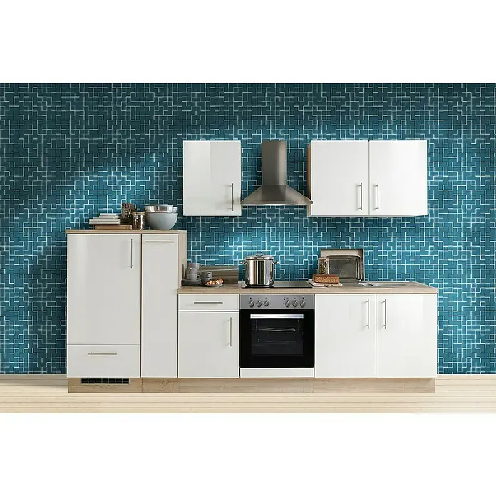 Menke Küchenzeile Premium - Breite: 300 cm, Weiß, Farbe Arbeitsplatte: Sonoma-Eiche, Mit Elektrogeräten - Moderne Küche mit weißen Schränken, neutralen Arbeitsplatten und blauer Mosaik-Akzentwand. Das geräumige Küchendesign bietet Stauraum und Stil.