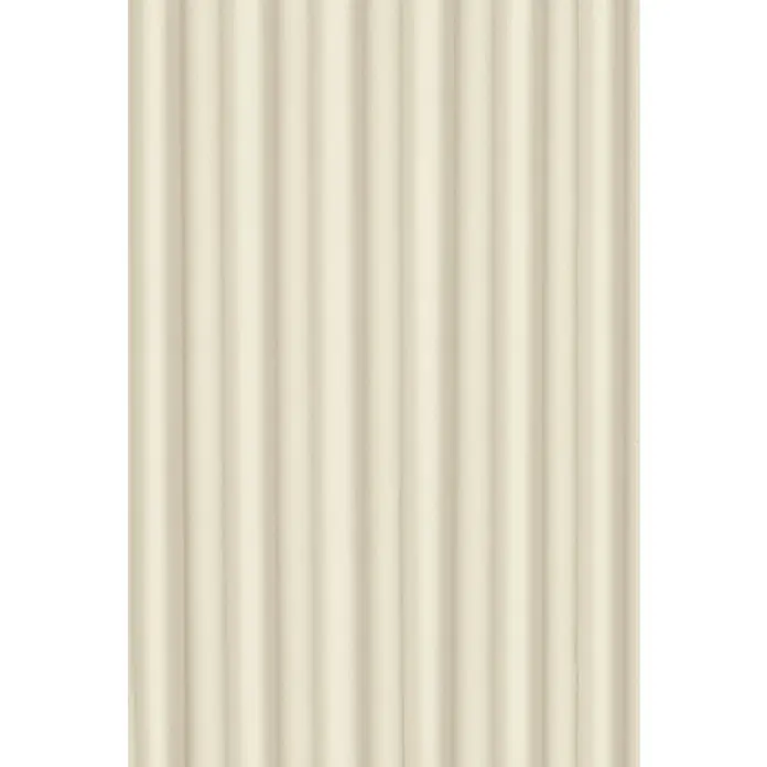 Elbersdrucke Verdunkelungsvorhang Midnight - 140 x 255 cm, 100 % Polyester, Creme - Nahaufnahme einer cremefarbenen, gerippten Paneelwand, die ein subtiles, strukturiertes Design für moderne Innenräume bietet.