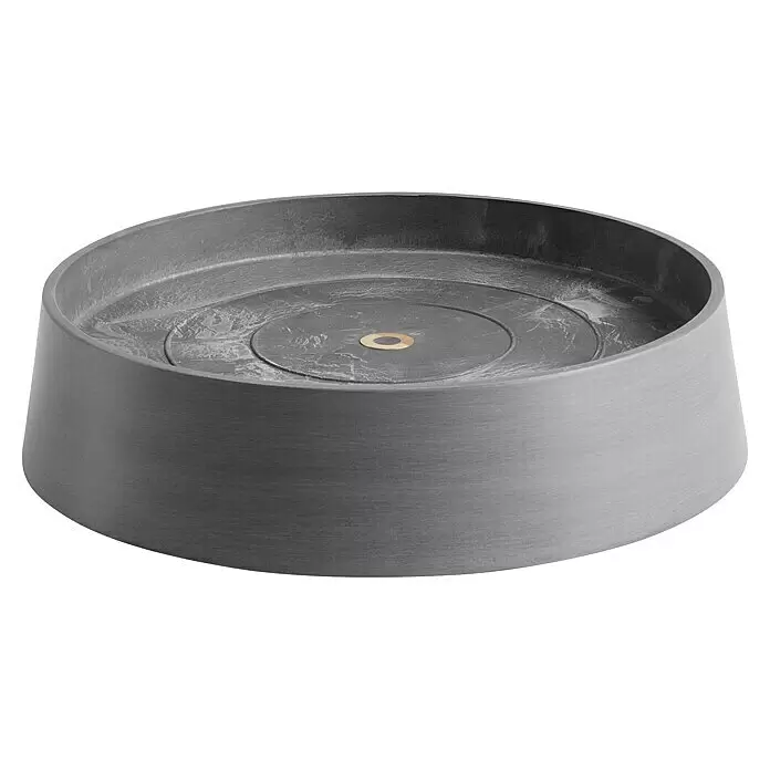 Ecopots Oslo Blumentopf-Untersetzer mit Rollen - Außenmaß (Ø x H): 32,2 x 8,5 cm, Kunststoff, Grau - Graue, runde Beton-Wasserelement-Basis mit goldfarbenem Mittelring.
