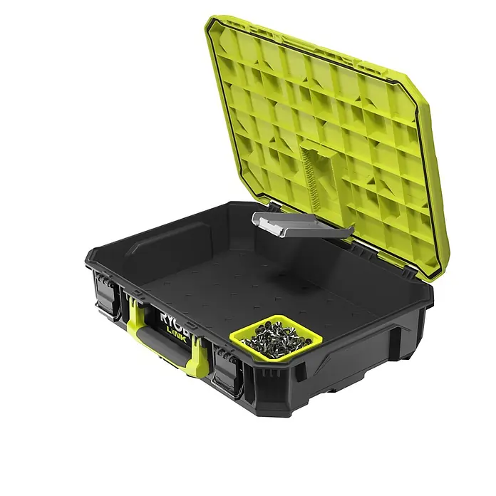 Ryobi Link Kleinteileeinsatz RSL813 - Länge: 12 cm, Passend für: RYOBI LINK™ Werkzeugboxen und an den Wandpaneelen - Geöffnete Ryobi LINK Werkzeugbox in Schwarz und Gelb mit Sortierbehälter und Schrauben für Handwerker und Heimwerker.