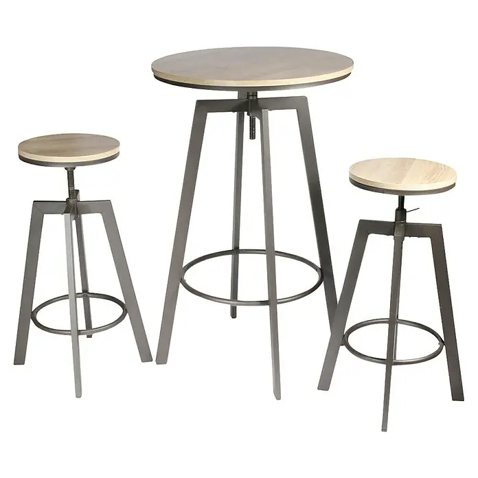 Home Deco Factory Mesa alta con taburetes Bristot Indus - Ø x Al: 64 x 93 cm, Negro/Roble, 3 pzs. - Elegante juego de bar con una mesa redonda y dos taburetes. El conjunto muestra un diseño industrial con asientos de madera y estructuras metálicas.