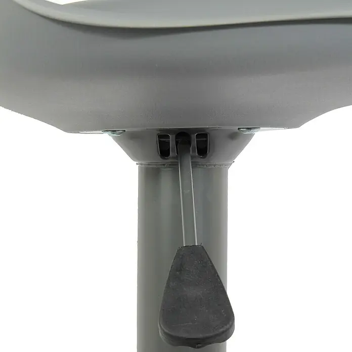 Home Deco Factory Taburete de cocina Isak - Altura: 104 mm, Gris - Vista detallada de una silla de oficina gris con palanca de ajuste de altura, que proporciona una visión clara de la mecánica y el diseño de la silla.