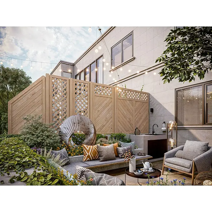 Joda Sichtschutzelement Montreal - 60 x 180 cm, Holz, Natur - Einladende Gartengestaltung mit stilvoller Sitzecke, dekorativen Kissen und sanfter Beleuchtung für entspannte Stunden im Freien.