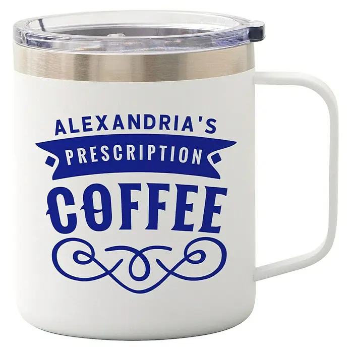 Cricut Joy Xtra Vinylfolie Smart Permanent - 3 -tlg., Pinwheel, 24,1 x 30,5 cm - Weiße Kaffeetasse mit blauem Aufdruck "Alexandria's Prescription Coffee", ideal für den täglichen Kaffeegenuss zu Hause oder im Büro.