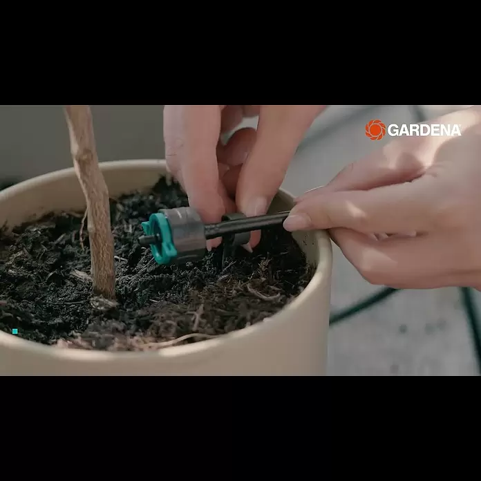 Gardena Micro-Drip Endtropfer druckregulierend - 5 Stk., Max. Wasserdurchfluss: 8 l/h - GARDENA Micro-Drip-System: Regulierbarer Endtropfer, druckregulierend Art.Nr. 13304  Installation
