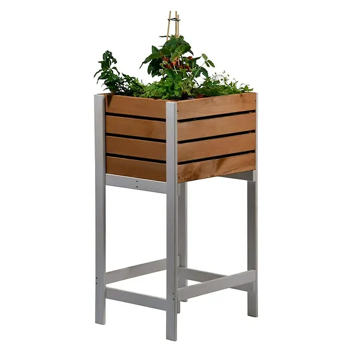 Dobar Hochbeet - 49 x 42 x 90 cm, Holz, Braun - Das Bild zeigt einen hochstehenden Pflanzkasten mit Pflanzen, der auf einem grauen Gestell steht. Der Kasten hat ein schönes Holzdesign.