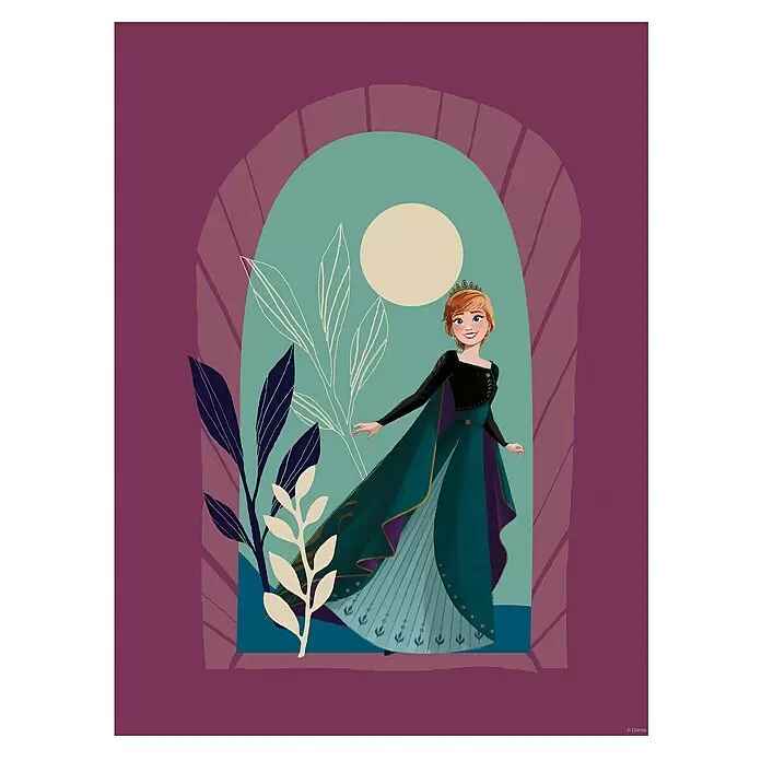 Komar Frozen Poster - Frozen Midnight Sun, B x H: 40 x 50 cm - Illustration von Prinzessin Anna in einem dunkelblaugrünen und schwarzen Kleid, in einem lila Bogenrahmen mit türkisfarbenem Hintergrund, abstrakten Pflanzen und blassem Kreis.