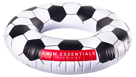 Swim Essentials Schwimmring Aufblasbarer Schwimmring mit schwarz-weißem Fußballmuster und 'SWIM ESSENTIALS'-Logo.
