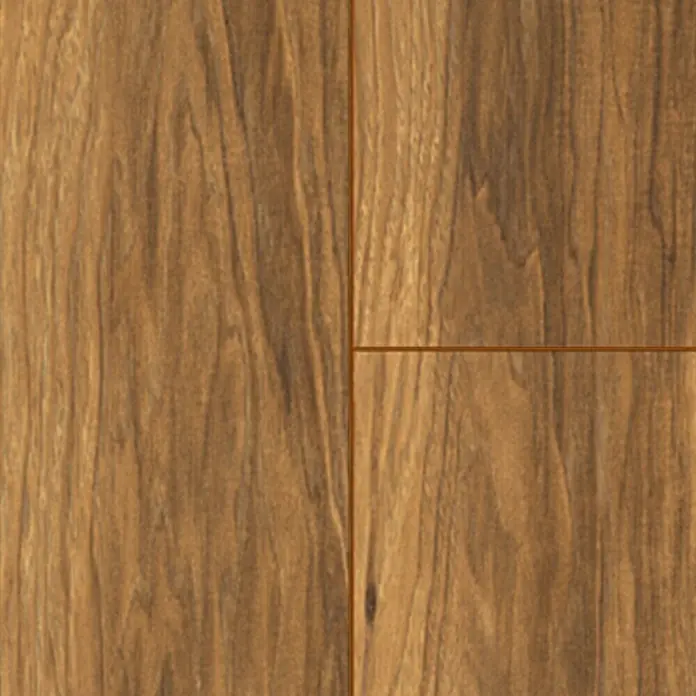 Krono Original Laminat Atlantic 10 - Appalachian Hickory, Landhausdiele, 1.288 x 195 x 10 mm - Detailaufnahme von drei Paneelen Laminatboden mit Holzmaserung in warmen Brauntönen, ideal für stilvolle Innenräume.