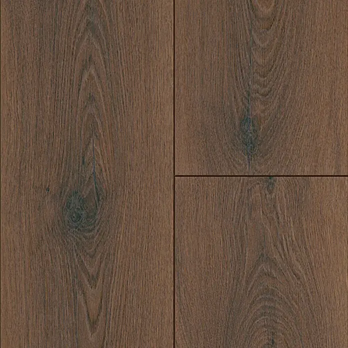 Krono Original Laminatmuster Organic Clever Silent Bourbon Hills Oak - 297 x 195 x 7 mm, Landhausdiele - Nahaufnahme von strukturiertem Laminatboden in warmen Brauntönen, der ein natürliches Holzdesign zeigt.