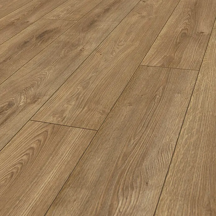Krono Original Laminatmuster Organic Clever Hillside Oak - 297 x 195 x 6 mm, Landhausdiele - Das Bild zeigt eine Nahaufnahme eines Holzlaminatbodens, der ein warmes, einladendes Ambiente vermittelt und die natürliche Holzmaserung hervorhebt.