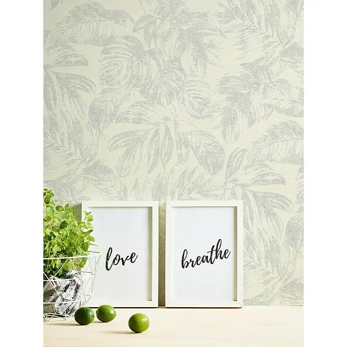 A.S. Création Casual Living Vliestapete - Weiß/Silber/Creme, Floral, 10,05 x 0,53 m - Zwei weiße Bilderrahmen mit den Aufschriften "Liebe" und "Atmen", kombiniert mit einem Kräutertopf und Limetten.