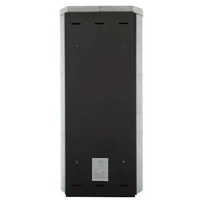 Hark Kaminofen Keno ECOplus - 5 kW, Raumheizvermögen: 138 m³, Material Verkleidung: Stahl, Grau - Rückansicht eines grauen Kaminofens in Betonoptik mit schwarzer Metallrückwand, Lüftungsschlitzen und Produktetikett.