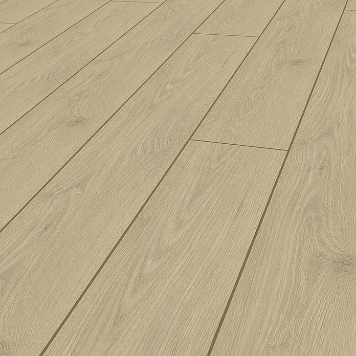 Laminado Roble Sándalo - 1.380 x 193 x 8 mm, Roble Sándalo, AC4 - Primer plano de suelo laminado claro, mostrando grano y uniones, ideal para espacios de vida modernos.
