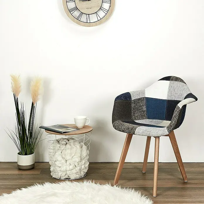 Home Deco Factory Silla butaca Patchwork - Azul/Gris, 2 pzs. - Interior elegante con una silla patchwork chic que destaca por su diseño y confort.