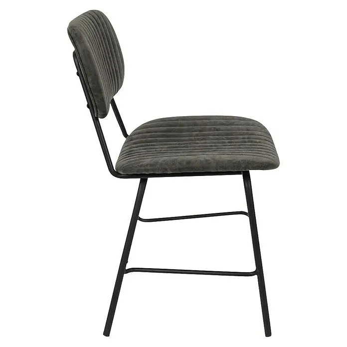 Silla Taylor - Gris, 2 pzs. - Vista lateral de una silla gris con respaldo y patas de metal. El cojín del asiento y el respaldo están acolchados horizontalmente.