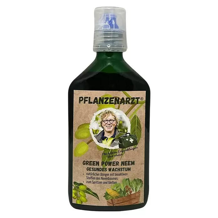 Schacht Pflanzenarzt Flüssigdünger Green Power Neem - 350 ml - Dunkelgrüne Flasche PFLANZENARZT® Green Power Neem Düngemittel für gesundes Wachstum, mit transparenter Kappe und blauem Sprüher.