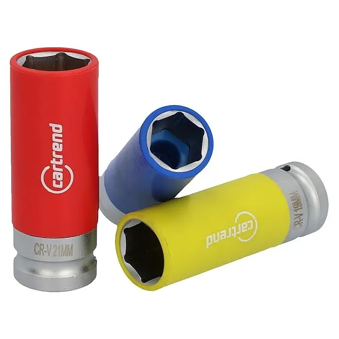 Cartrend Steckschlüssel-Set - Gesamtumfang: 4 -tlg. - CarTrend-Nuss-Satz, bestehend aus drei farbcodierten Chrom-Vanadium-Stecknüssen in Rot (21 mm), Gelb (19 mm) und Blau für den Radwechsel.