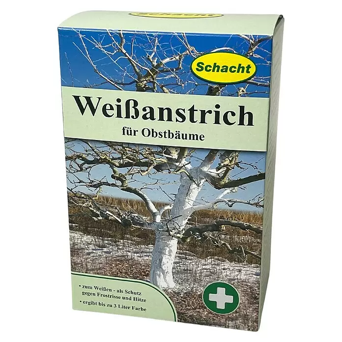 Schacht Pflanzenstärkungsmittel Weißanstrich - 1 kg - Hellgrüne Schachtel Schacht Weißanstrich für Obstbäume zum Schutz vor Frostrissen und Hitze, zeigt einen teilweise weiß gestrichenen Baum.