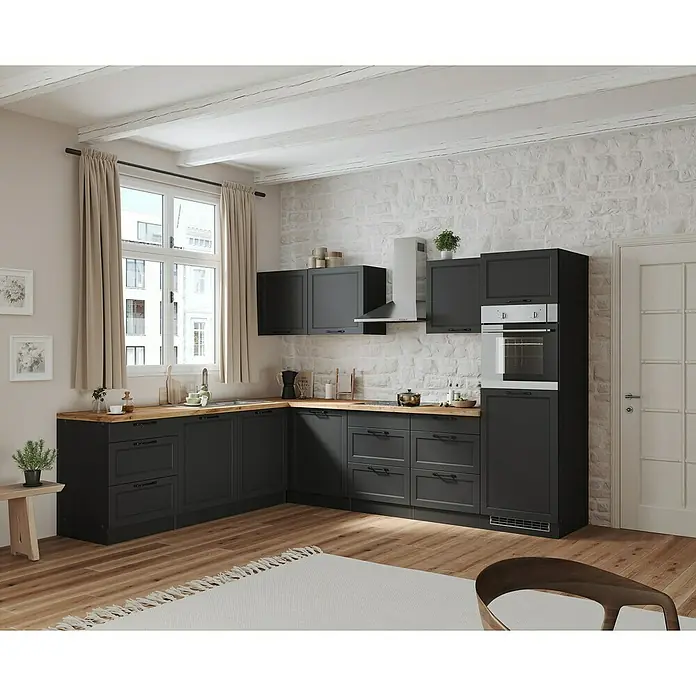 Held Möbel Winkelküche Padua Typ 1 - B x T: 360 x 240 cm, Grau, Mit Elektrogeräten, Cerankochfeld - Eine moderne Küche in Schwarz mit Holzarbeitsplatte und weißen Backsteinwänden bietet ein elegantes und zeitgemäßes Design.