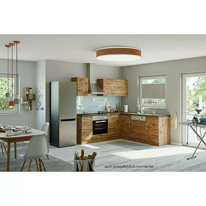 Held Möbel Winkelküche Barolo Typ 5 - B x T: 210 x 270 cm, Wotaneiche, Wotaneiche, Mit Elektrogeräten - Eine moderne Küche mit hellen Holzschränken, dunklen Arbeitsplatten, einem Edelstahlkühlschrank und integrierten Geräten, in einem offenen Essbereich.