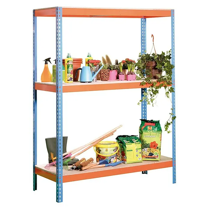 Simonrack Ecoforte Estantería para cargas pesadas Metal - Al x An x Pr: 200 x 120 x 45 cm, Número de baldas: 3 ud., Inserción, Azul/Naranja, Capacidad de carga por balda: 400 kg, Bandejas no incluidas - Una estantería con suministros de jardinería, incluyendo semillas de flores, tierra y herramientas, todo bien ordenado en los estantes.