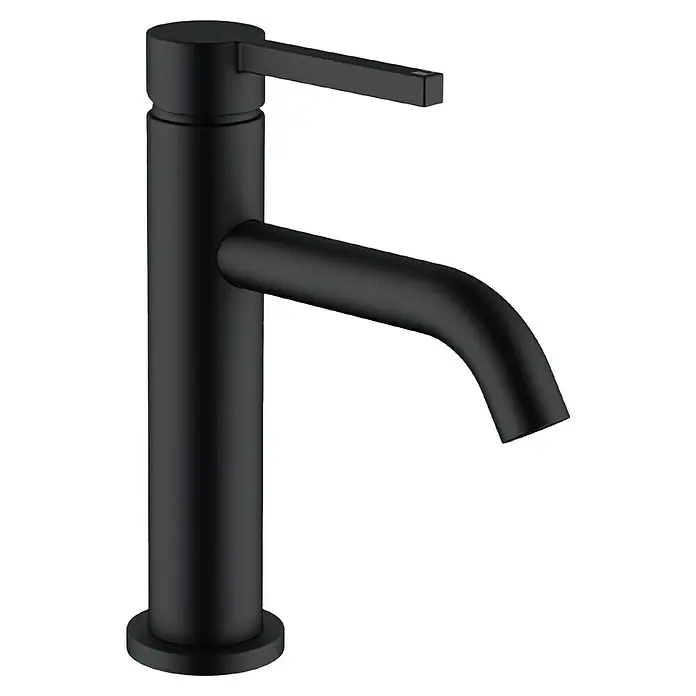 RAK Ceramics Feeling Waschtischarmatur - Schwarz, Matt, Pulverbeschichtet - Nahaufnahme einer stilvollen, mattschwarzen Armatur. Das moderne Design besticht durch klare Linien und eine minimalistische Form.