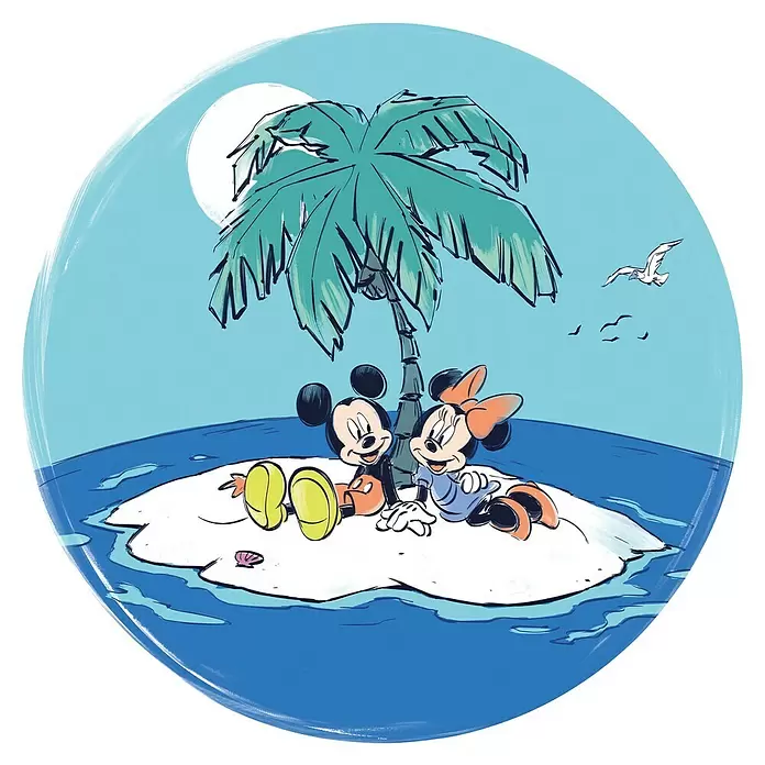 Komar Dots Fototapete rund Disney Mickey and Minnie Remote Island - 128 cm, Selbstklebend - Runde Illustration von Mickey und Minnie Maus auf einer kleinen Insel unter einer Palme.