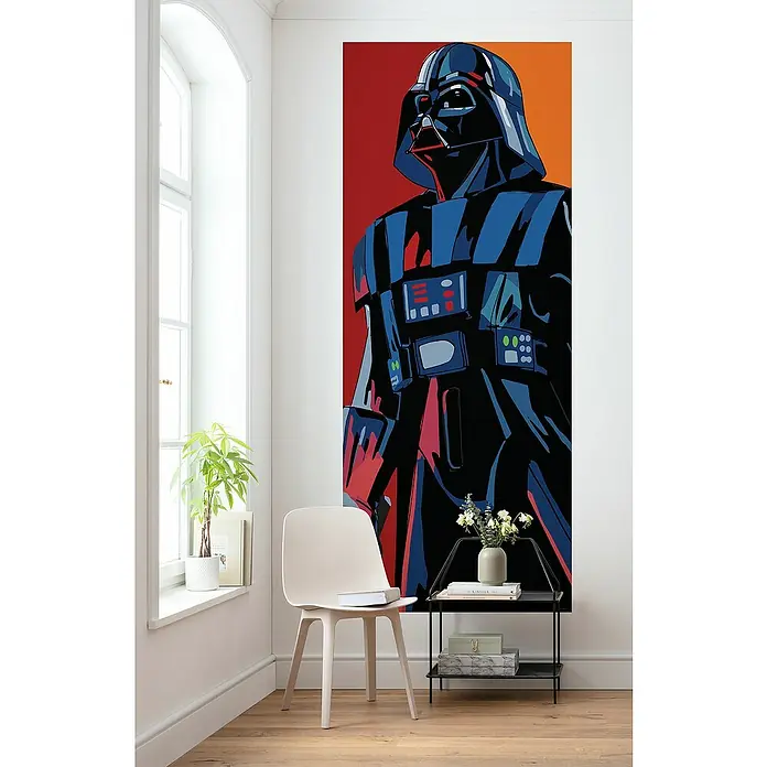 Komar Star Wars Fototapete Cyberart by Vader - B x H: 100 x 250 cm, Vlies - Dieses Bild zeigt eine dekorative Darth Vader Wanddekoration in einem hellen Raum mit Fenster und Möbeln.