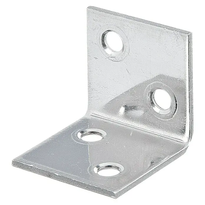 Stabilit Conector en ángulo - L x An x Al: 30 x 30 x 30 mm, Acero inoxidable - Primer plano de un soporte en L plateado con cuatro orificios, que se utiliza para conectar componentes de construcción. El artículo está aislado sobre un fondo negro.