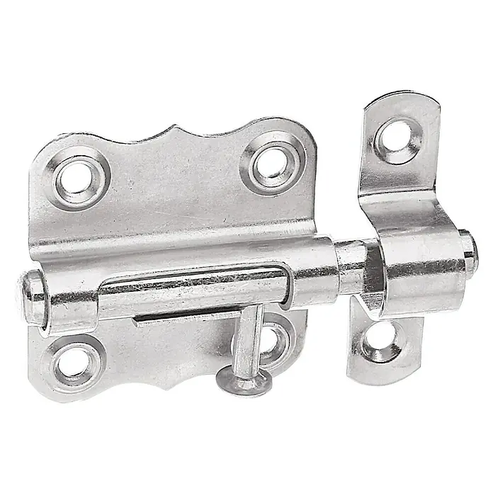 Alberts Pestillo - L x An: 61 x 38 mm, Acero inoxidable - Un cerrojo de cañón brillante de color plateado con puntos de montaje detallados se muestra sobre un fondo negro.
