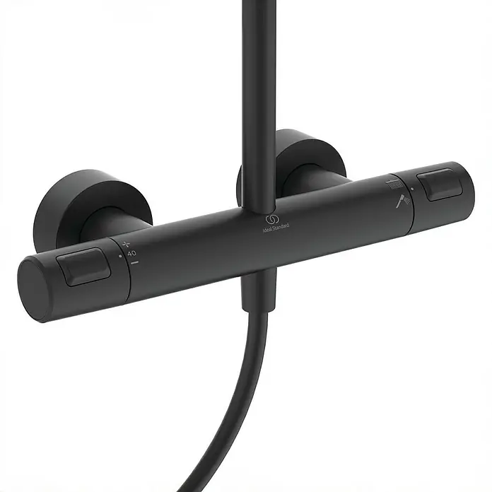 Ideal Standard Ceratherm Duschsystem T25 - Mit Thermostatarmatur, Lochabstand: 70 cm, Anzahl Strahlarten: 1 Stk., Schwarz - Schwarze Ideal Standard Duscharmatur mit Temperatur- und Strahlregler für ein modernes Badezimmerdesign.