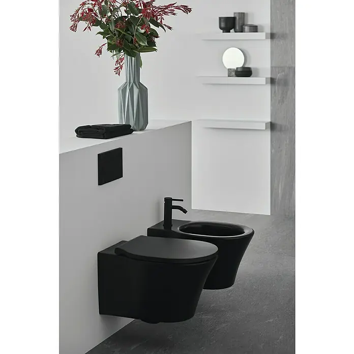 Ideal Standard Connect Air Wand-WC - Spülrandlos, Ohne Spezialglasur, Spülform: Tief, WC Abgang: Waagerecht, Schwarz - Schwarze Toilette und Bidet mit elegantem Design, die ein modernes Badezimmererlebnis bieten. Die perfekte Kombination aus Stil und Funktion.