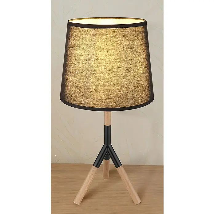 Globo Kikki Tischleuchte - 40 W, Holz, Ø x H: 25 x 45 cm, E27, 1 Stk. - Die Tischleuchte mit einem schwarzen Lampenschirm und einem dreibeinigen Holzfuß sorgt für eine stimmungsvolle Beleuchtung.