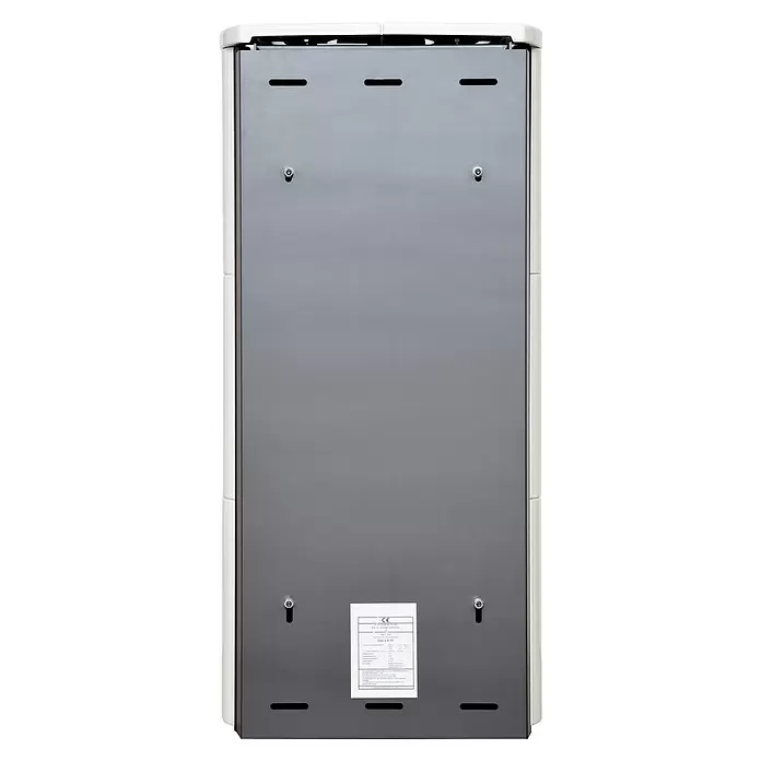 Hark Kaminofen Opera B - 5 kW, Raumheizvermögen: 138 m³, Material Verkleidung: Keramik, Creme/Weiß - Rückseite eines grauen Geräts mit weißen Seitenwänden, Montageschlitzen, Schrauben und einem technischen Etikett.