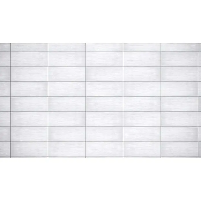 Wandfliese Happy White - 20 x 50 cm, Weiß, Matt - Weißes Fliesenmuster mit feinen Linien und horizontaler Maserung, ideal für moderne Badezimmer oder Küchen. Ein sauberer und minimalistischer Look.